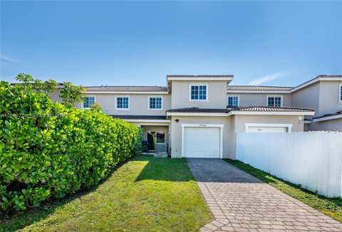 Tiny photo for 27524 SW 140th Ave, Homestead, FL 33032 (MLS # A12006224)