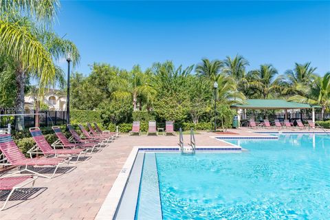 Tiny photo for 27524 SW 140th Ave, Homestead, FL 33032 (MLS # A12006224)