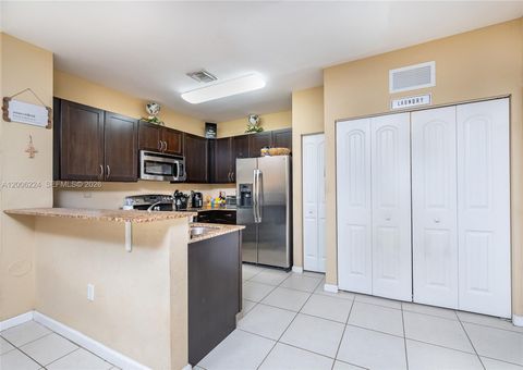 Tiny photo for 27524 SW 140th Ave, Homestead, FL 33032 (MLS # A12006224)