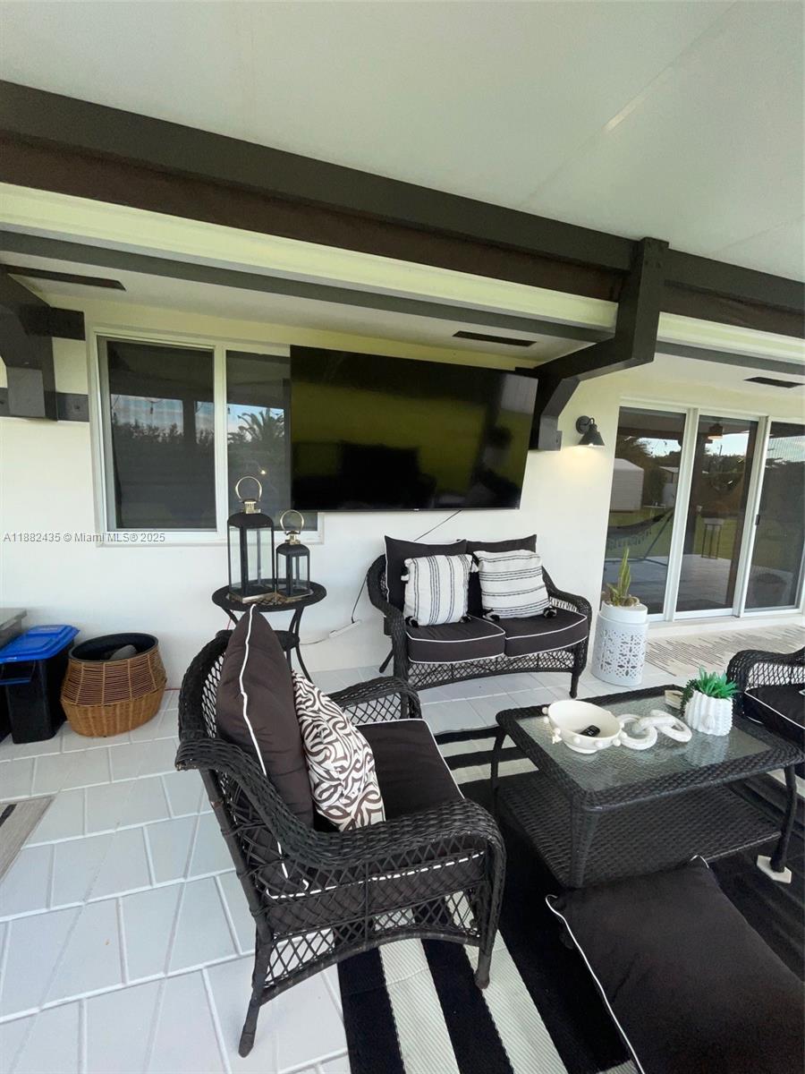 ZAMORA ESTATES - Residential