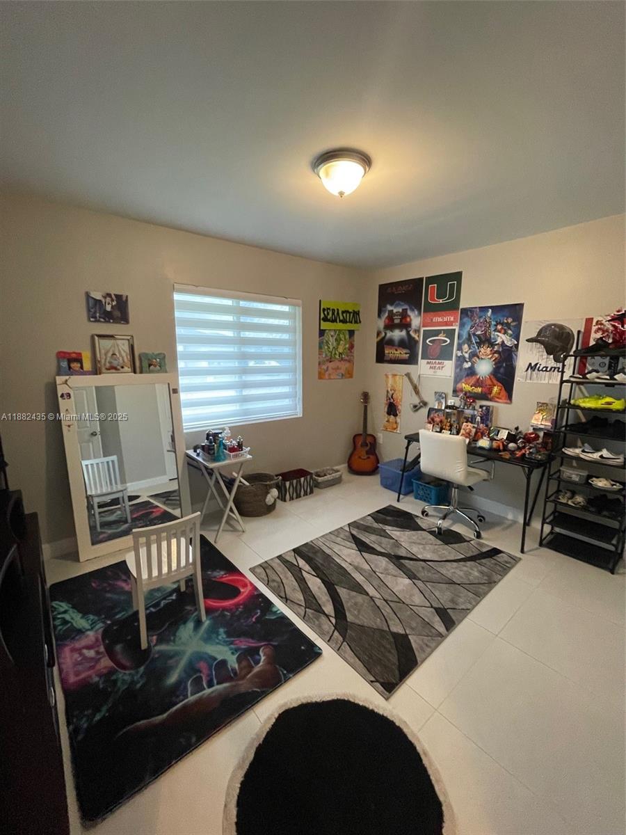 ZAMORA ESTATES - Residential