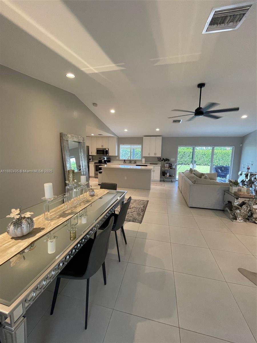 ZAMORA ESTATES - Residential