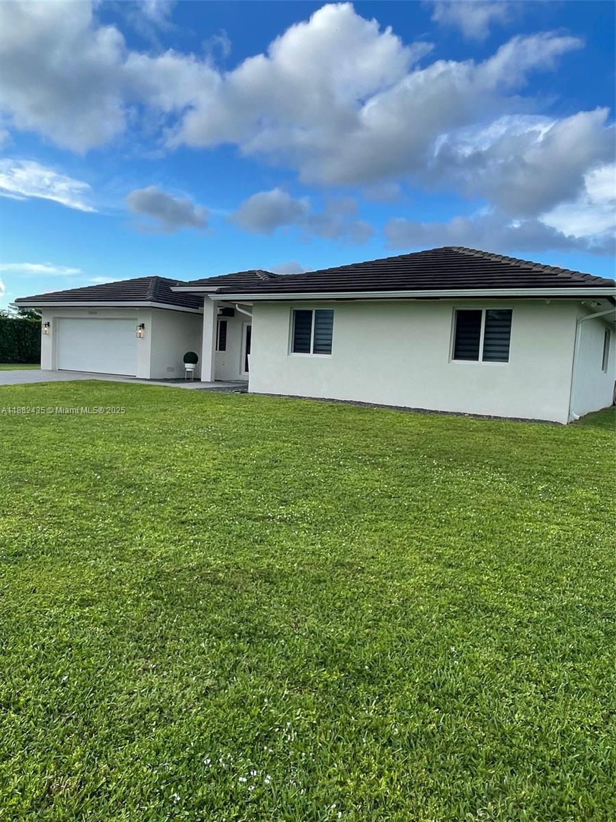 ZAMORA ESTATES - Residential