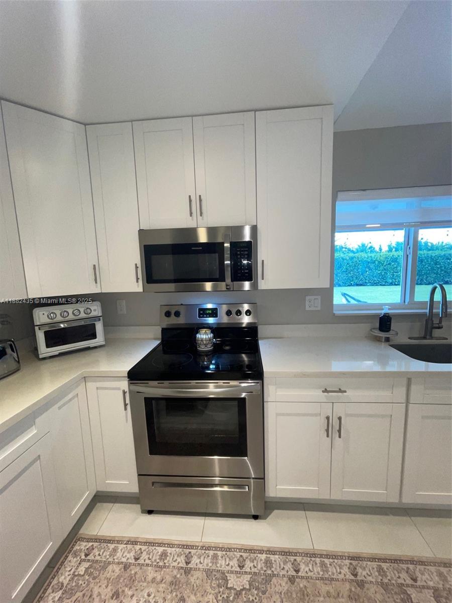 ZAMORA ESTATES - Residential