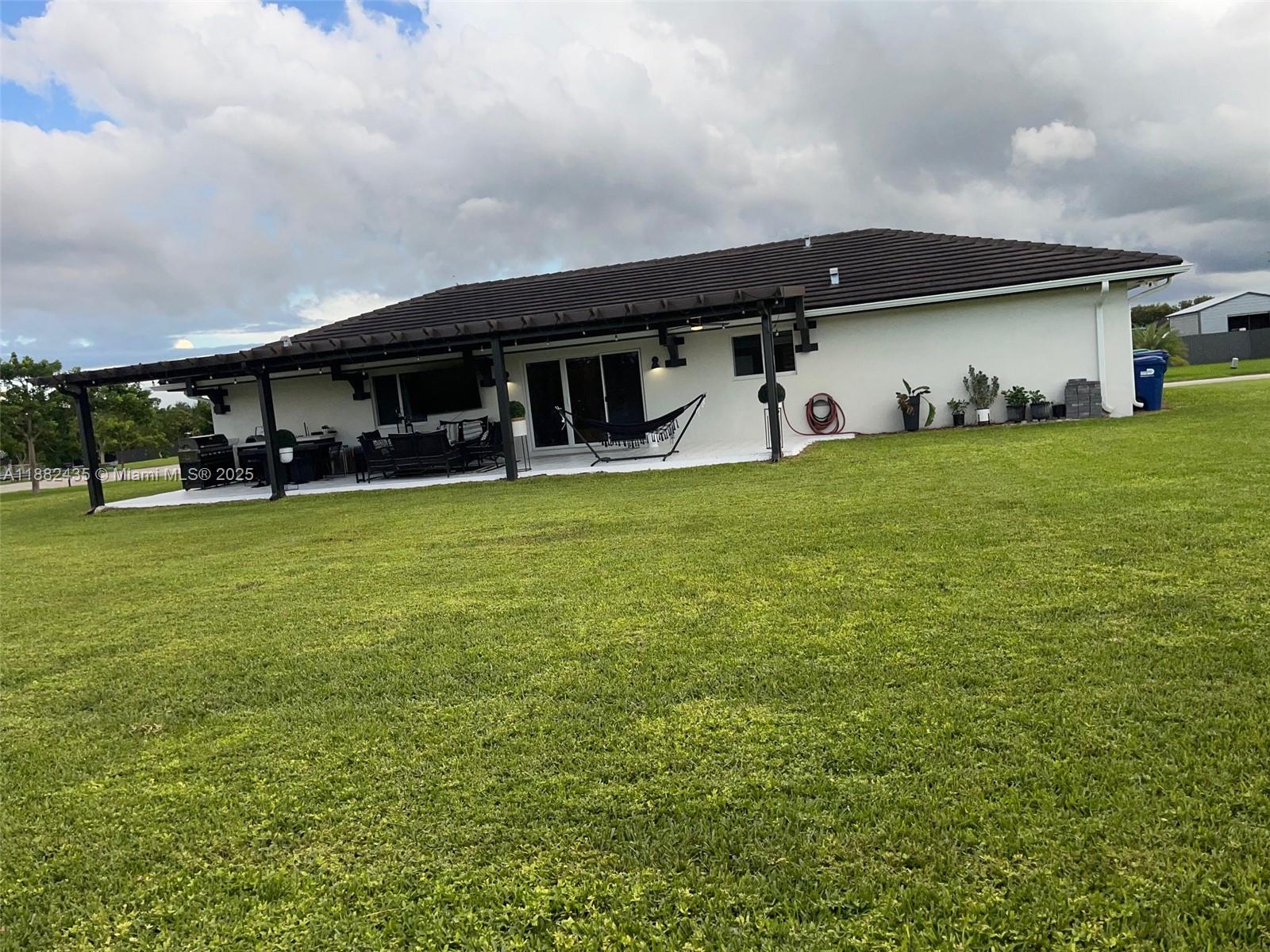 ZAMORA ESTATES - Residential