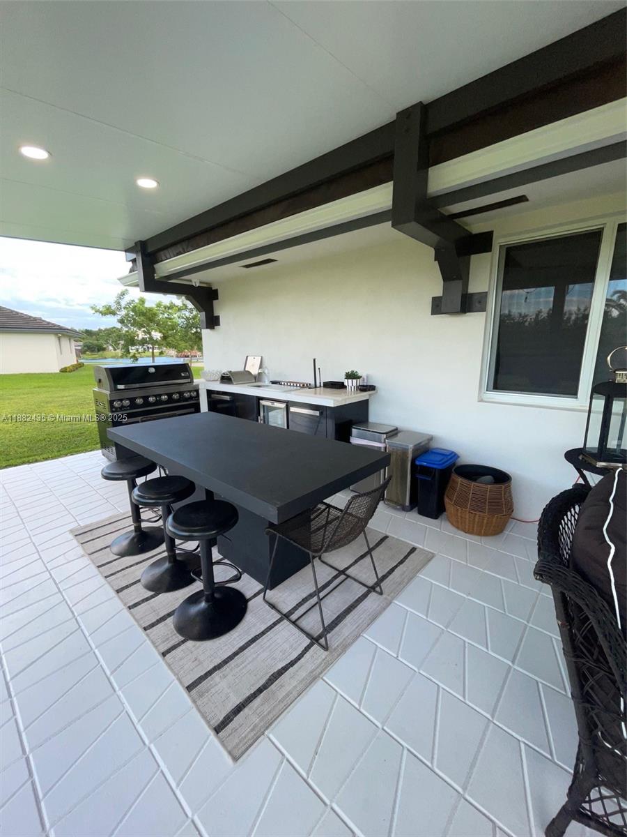 ZAMORA ESTATES - Residential