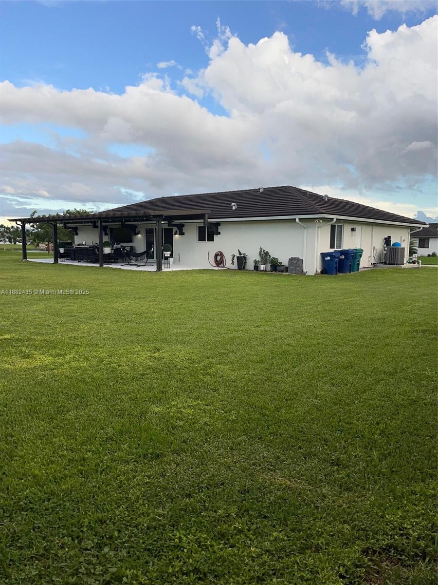 ZAMORA ESTATES - Residential