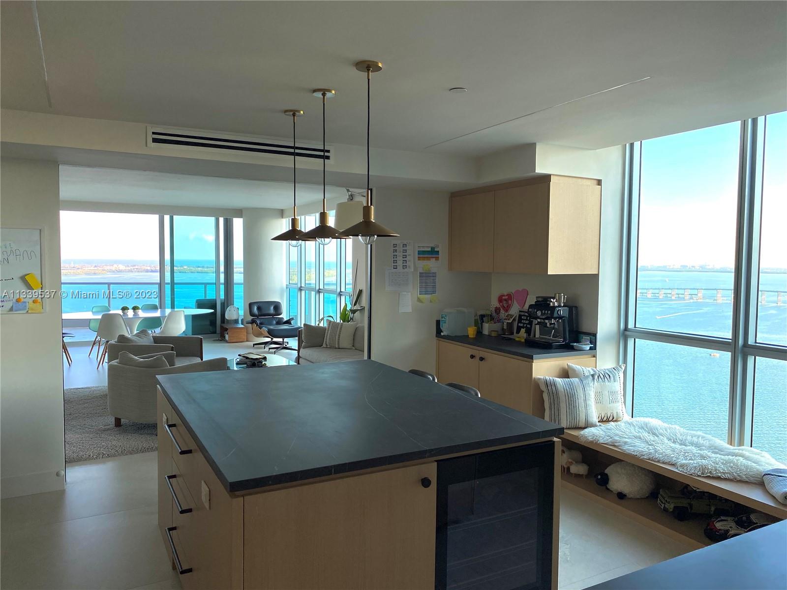 JADE RESIDENCES  BRICKELL - Residential