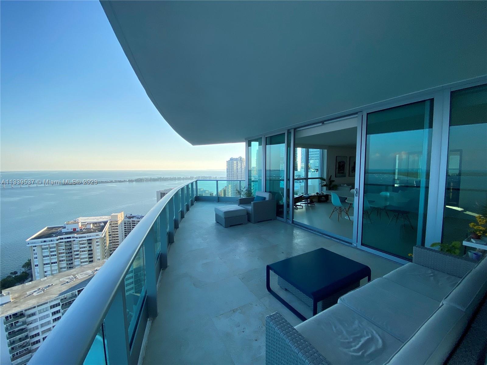 JADE RESIDENCES  BRICKELL - Residential