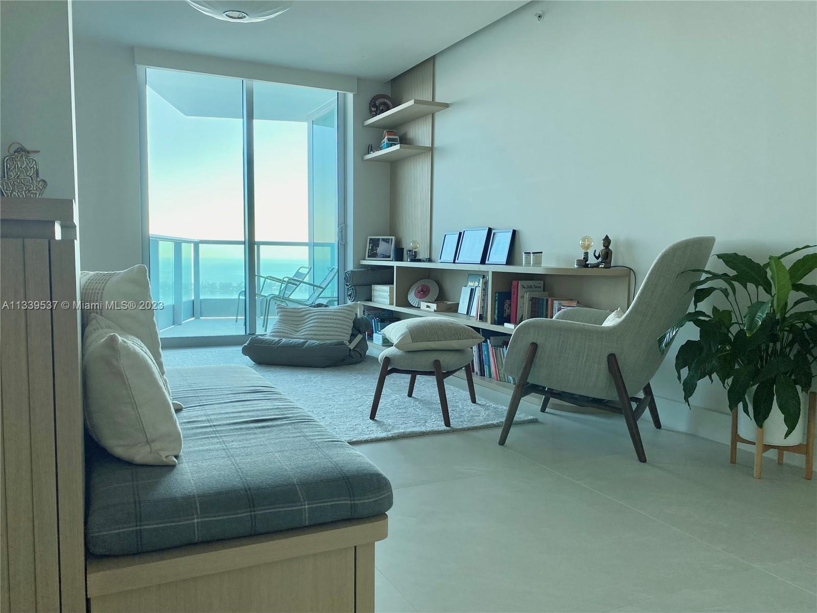 JADE RESIDENCES  BRICKELL - Residential