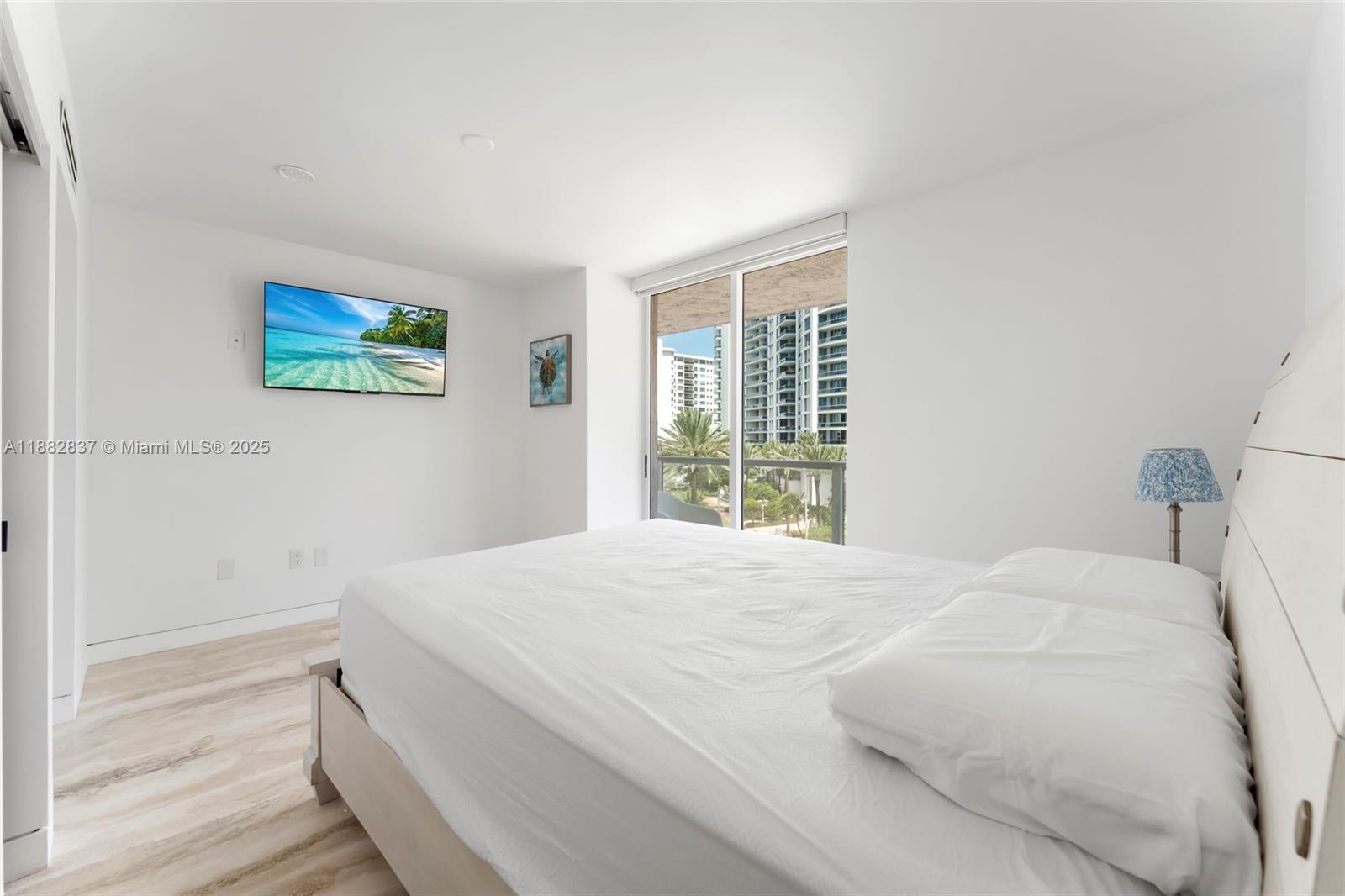 THE GRANDVIEW CONDO - Residential Lease
