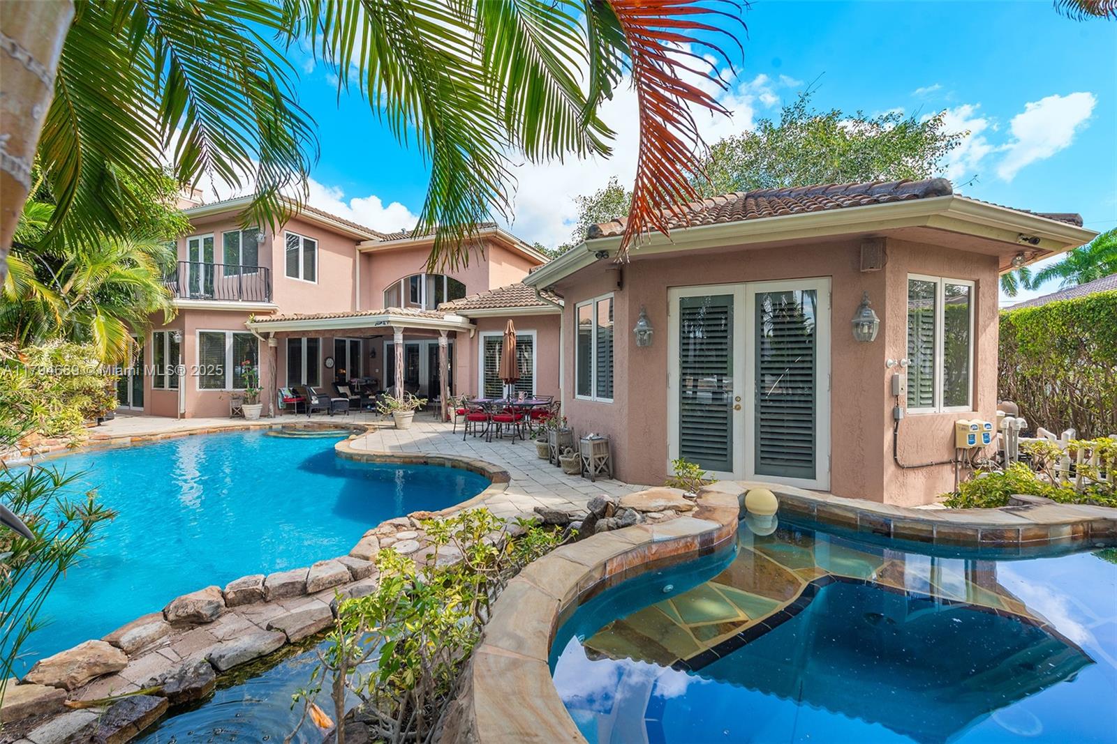 CORAL RIDGE - Residential