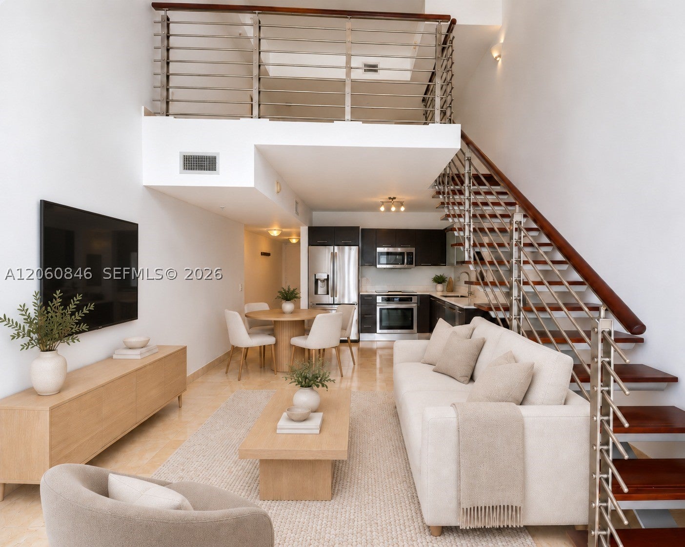 41 SE 5th St 1412