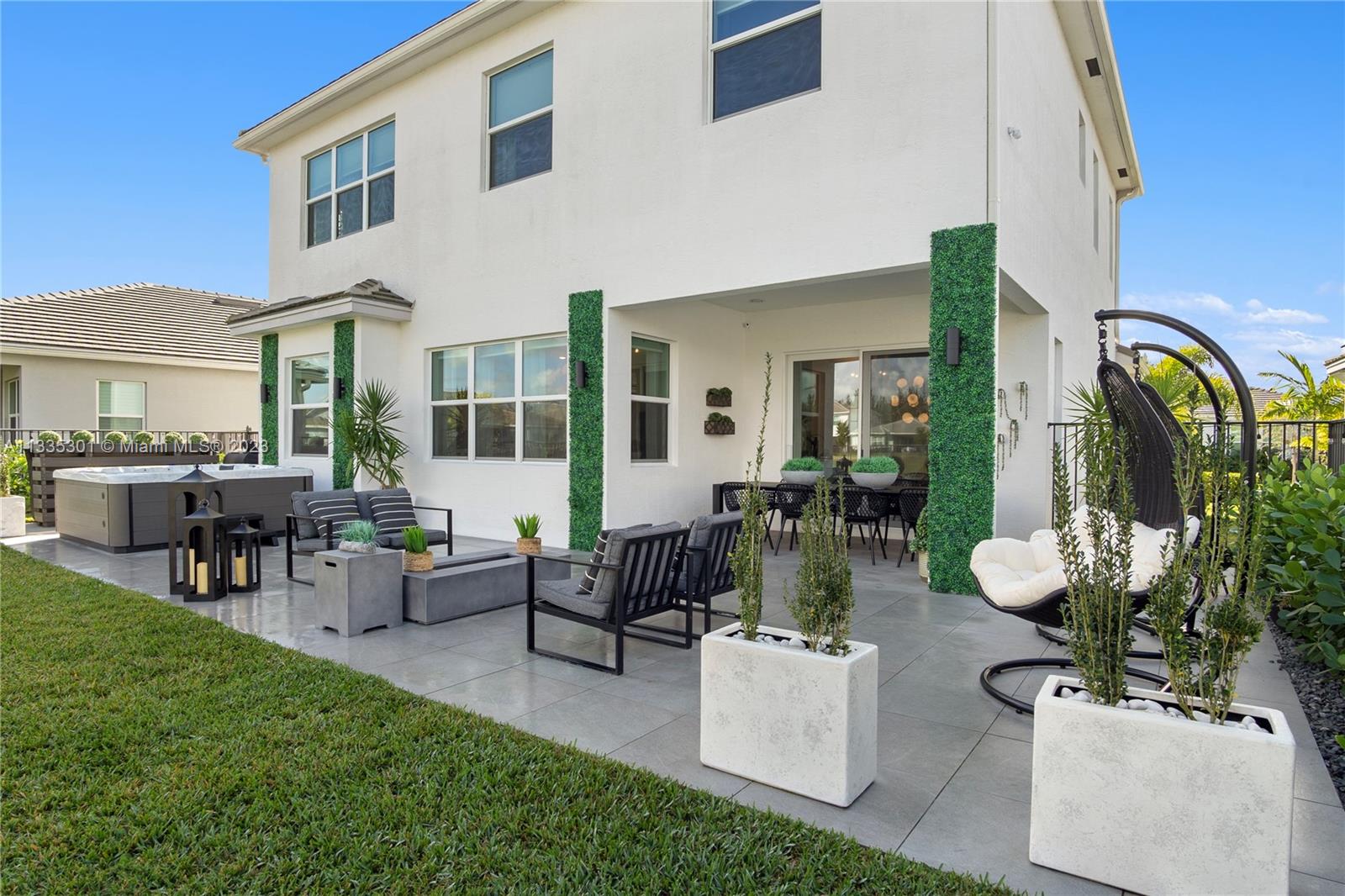 MEADOWS OF WESTLAKE - Residential