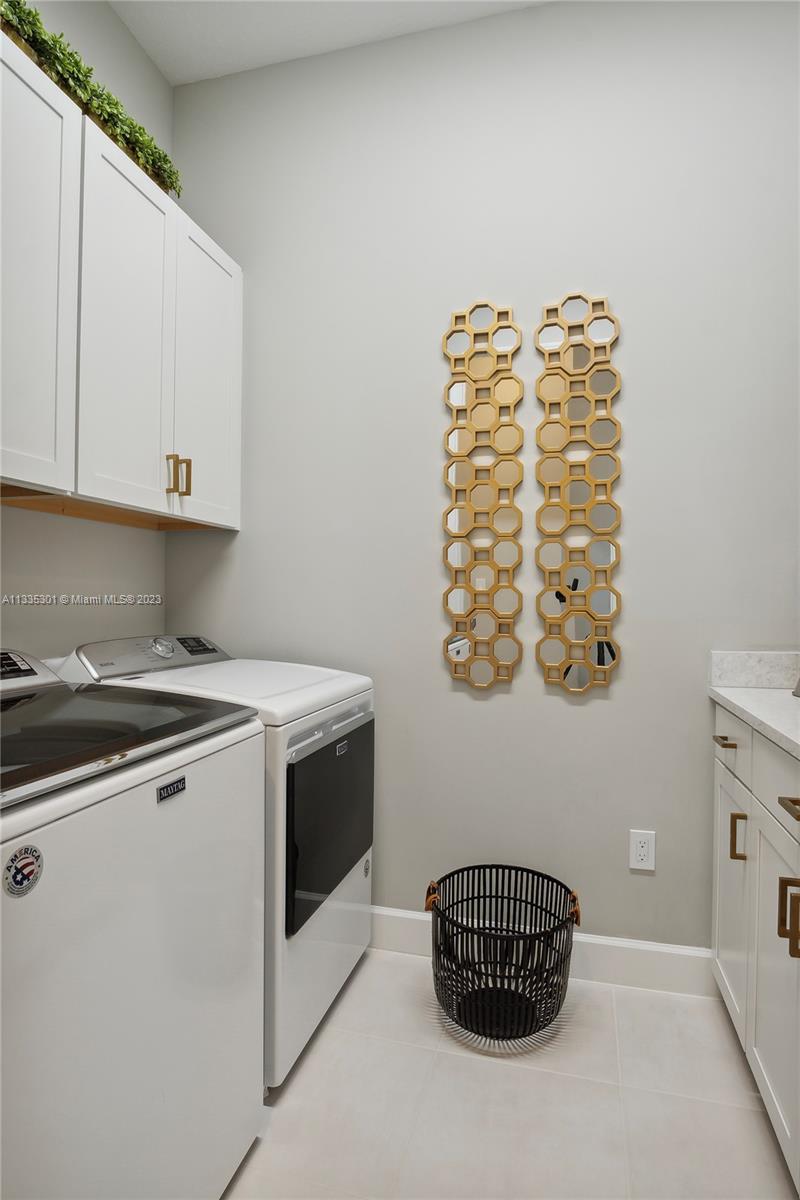 MEADOWS OF WESTLAKE - Residential