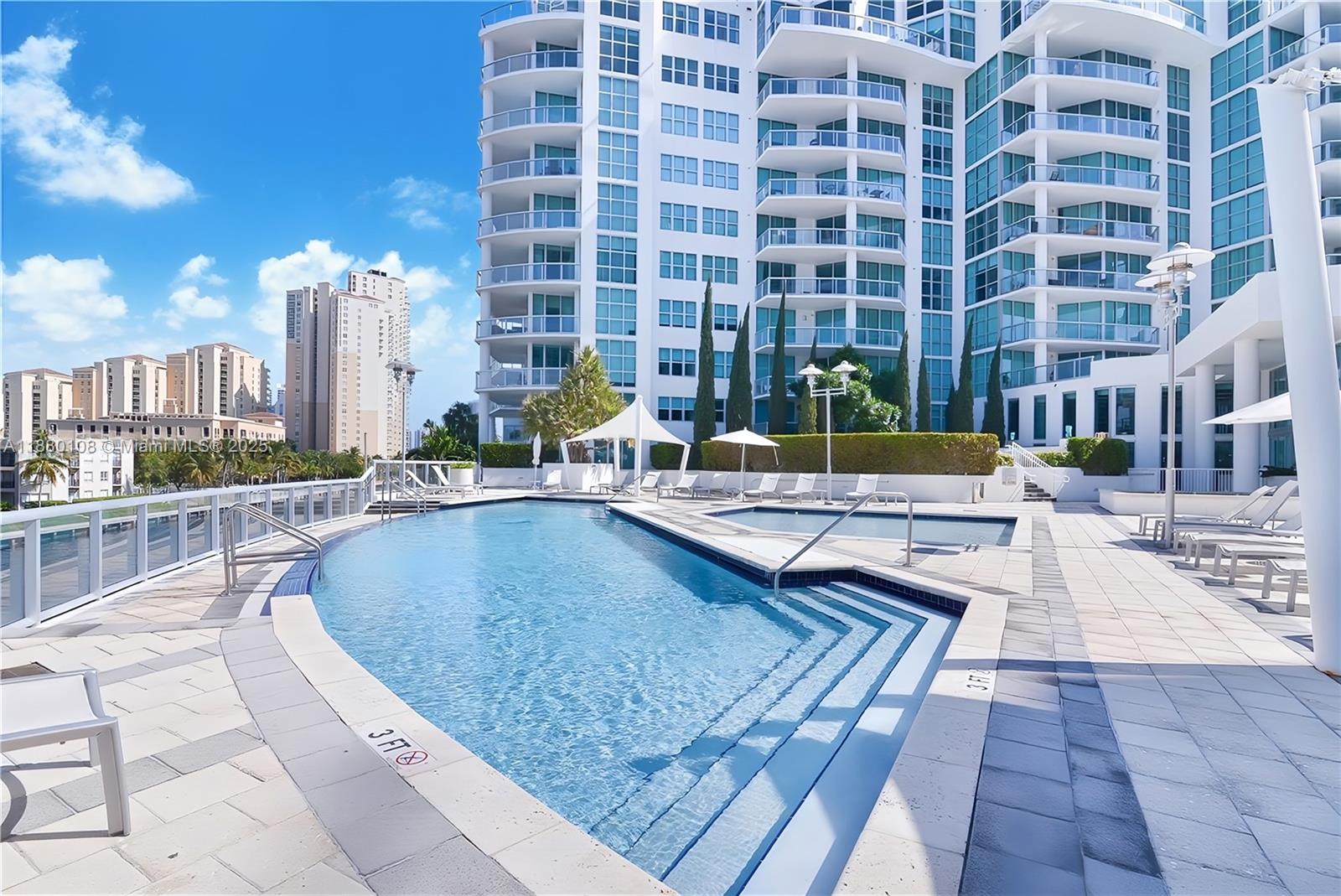 THE ATRIUM AT AVENTURA CO - Residential
