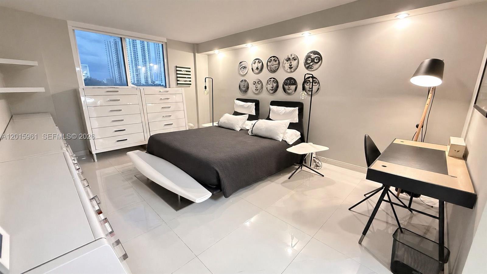 OCEANVIEW BUILDING B COND - Residential