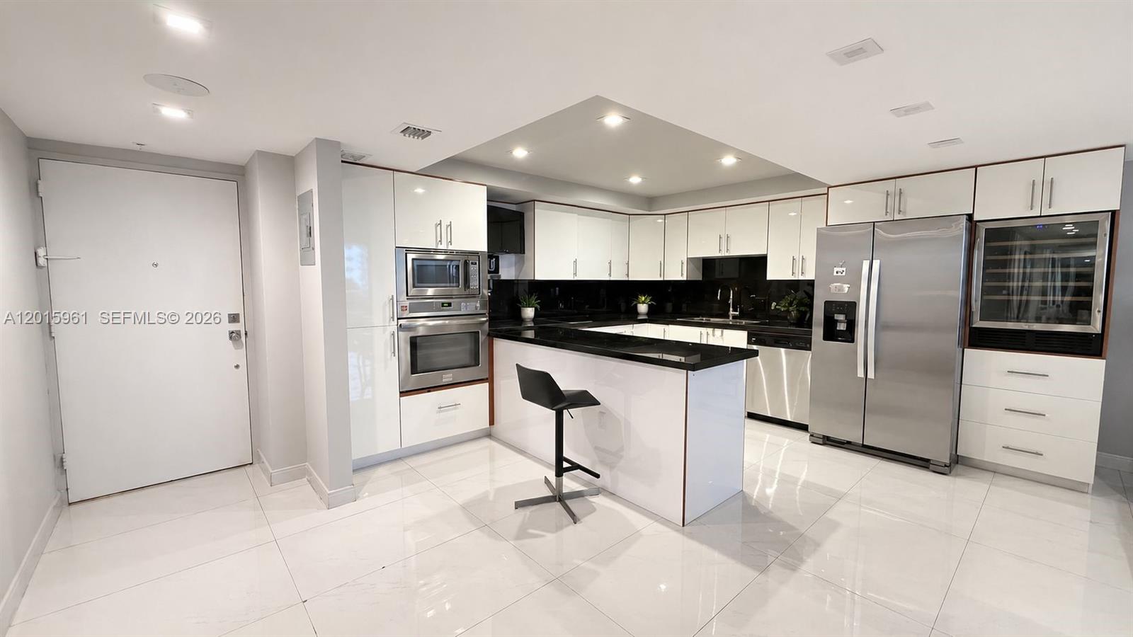 OCEANVIEW BUILDING B COND - Residential