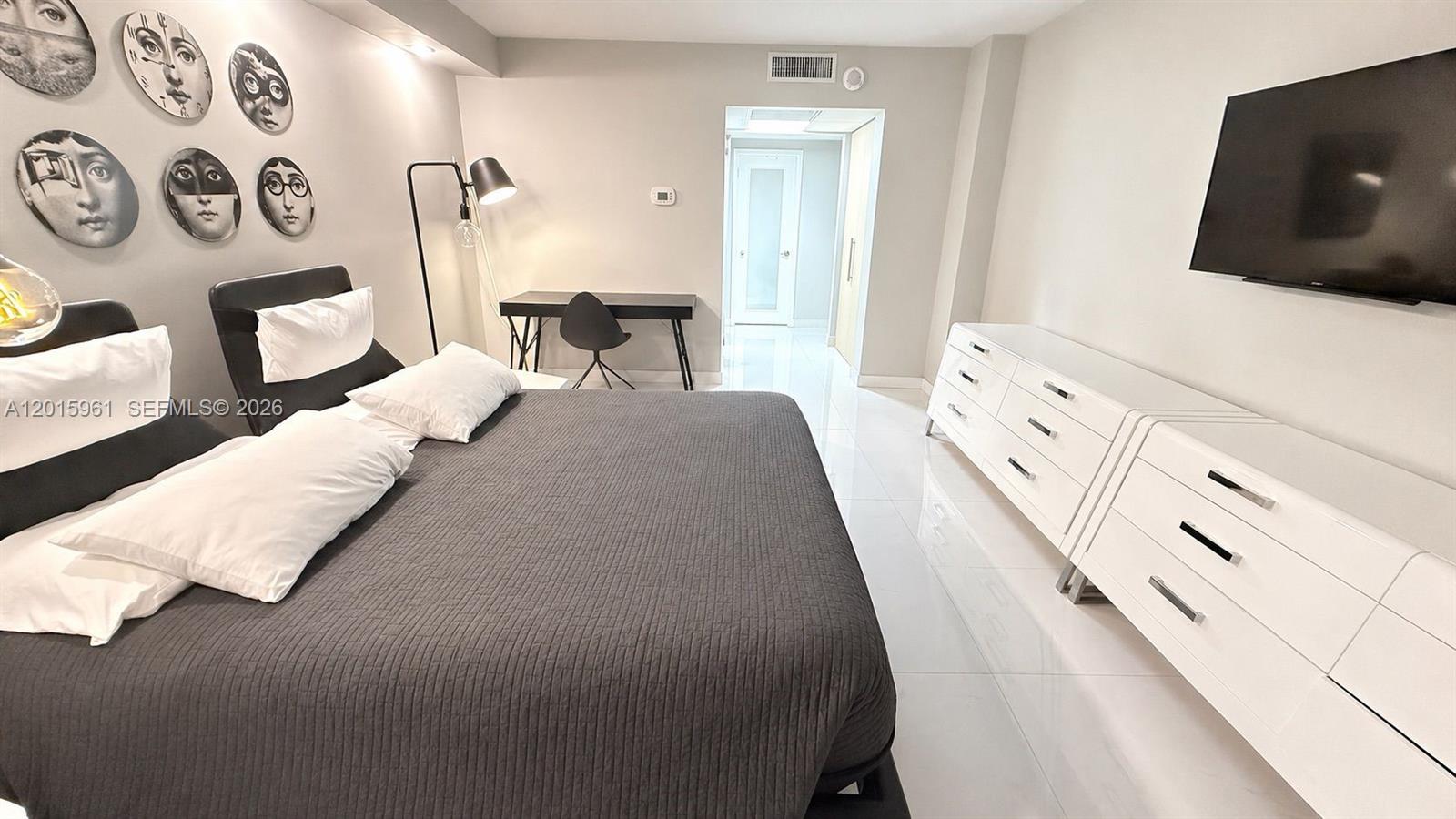 OCEANVIEW BUILDING B COND - Residential