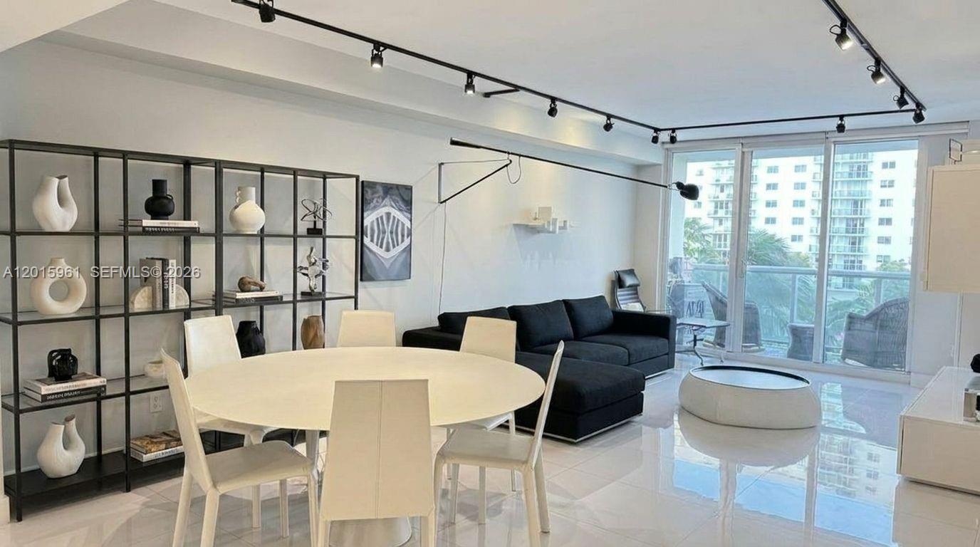 OCEANVIEW BUILDING B COND - Residential