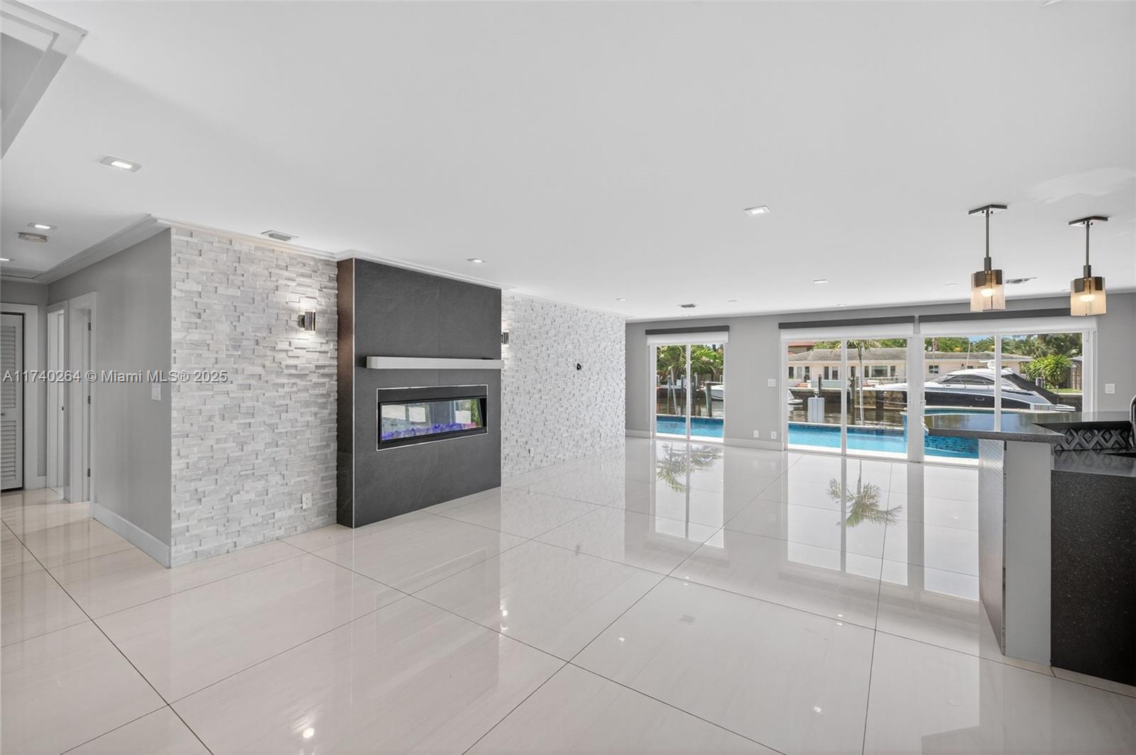 CORAL RIDGE GALT ADD - Residential