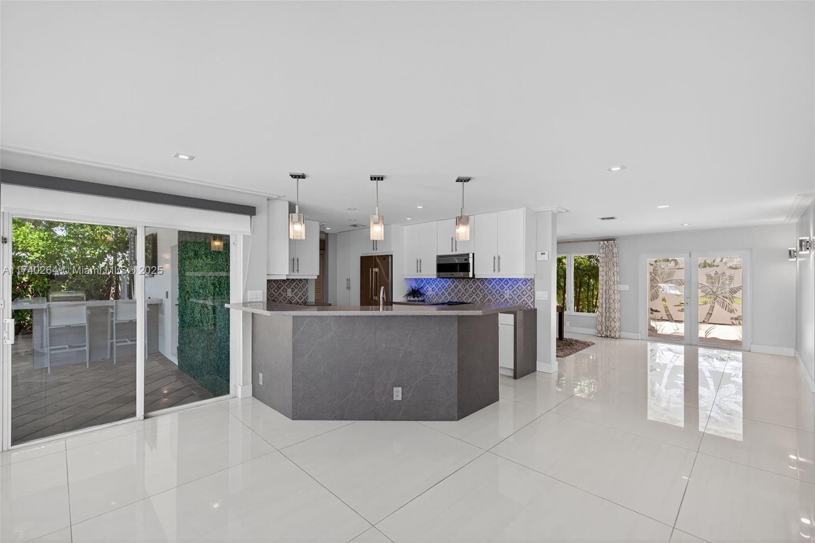 CORAL RIDGE GALT ADD - Residential