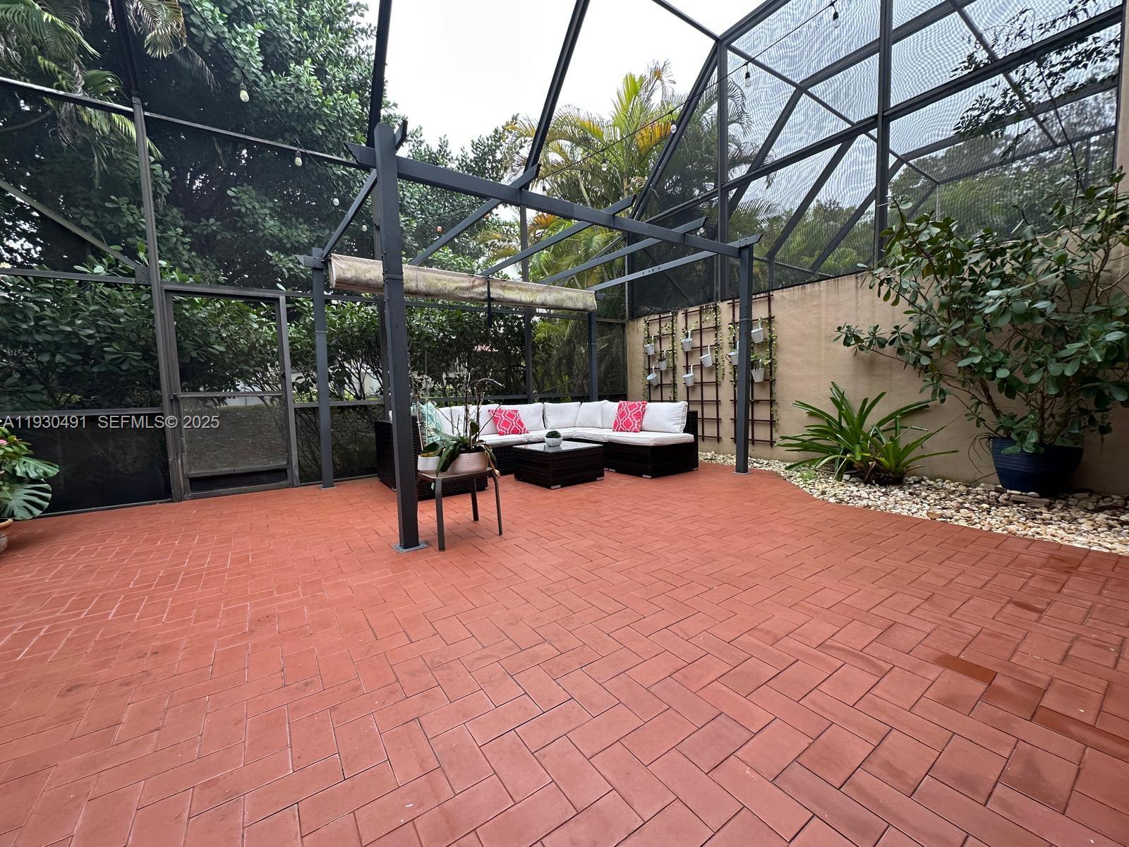 COSTA DEL SOL CONDO E - Residential Lease