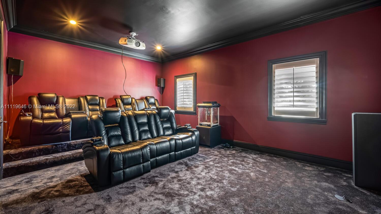 KINGSLEYS SUB - Residential