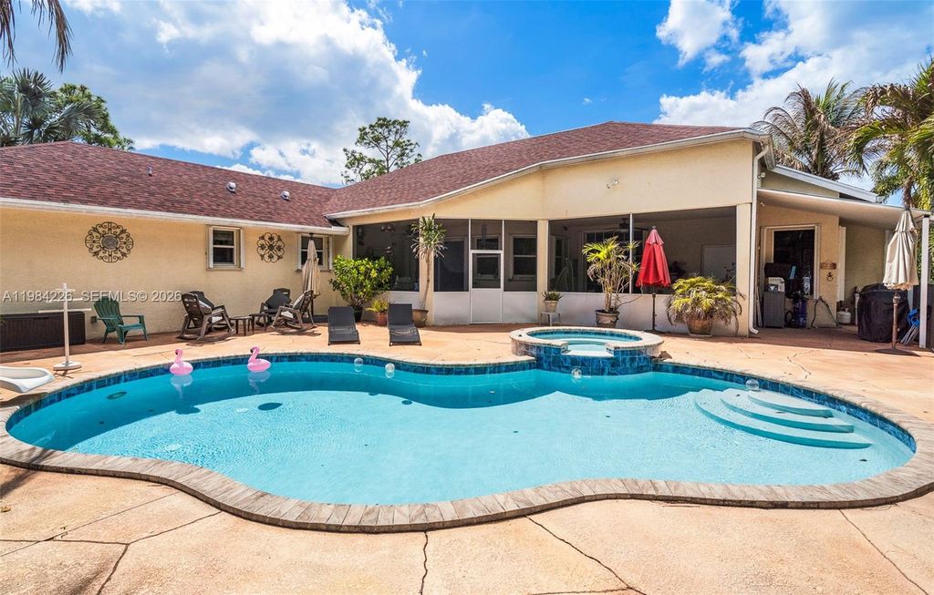 Photo of 5026 Coconut Blvd, Palm Beach, FL 33411 (MLS # A11984226)