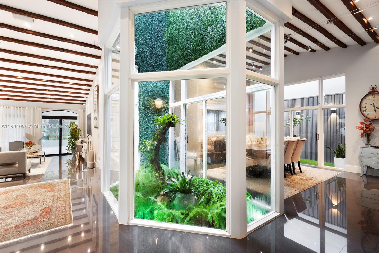 DORAL COLONY PHASE I - Residential