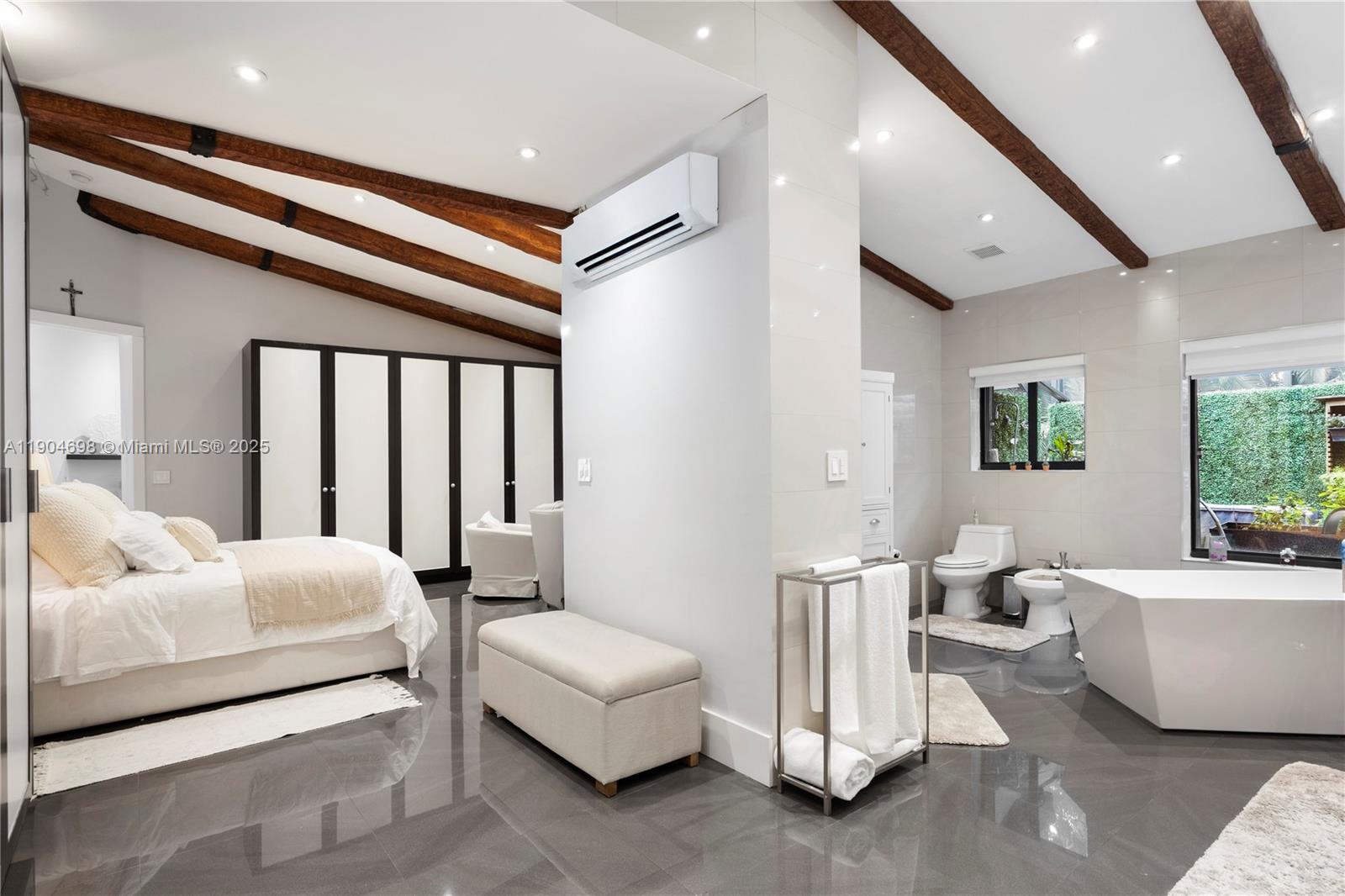 DORAL COLONY PHASE I - Residential