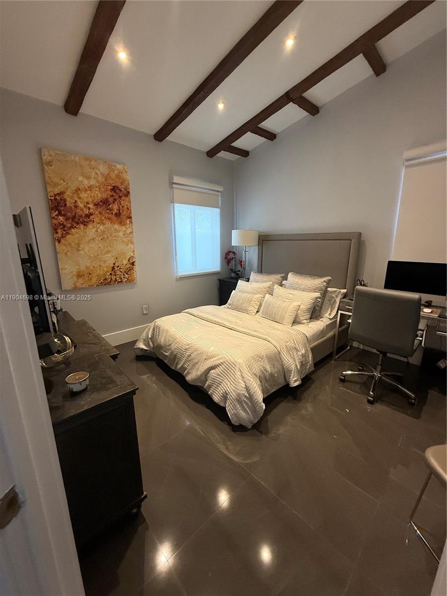 DORAL COLONY PHASE I - Residential