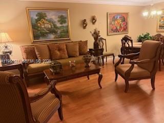 FOREST LAKES GARDENS SEC - Residential