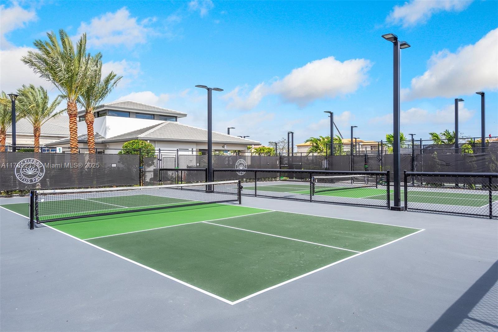 BOCA RATON GOLF COURSE PU - Residential