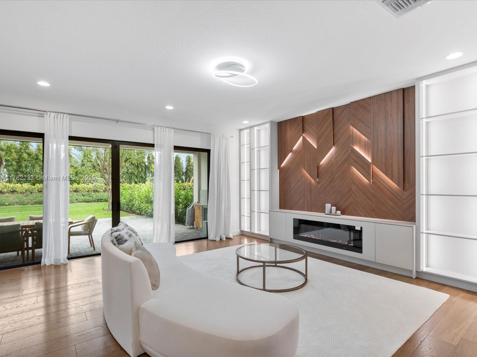 BOCA RATON GOLF COURSE PU - Residential