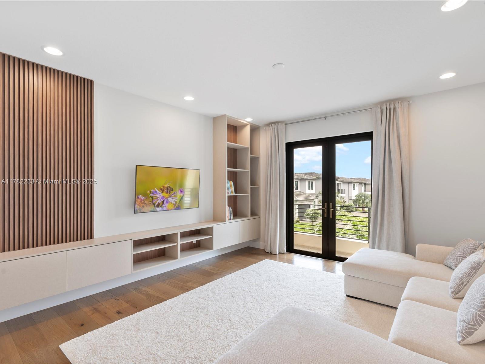 BOCA RATON GOLF COURSE PU - Residential