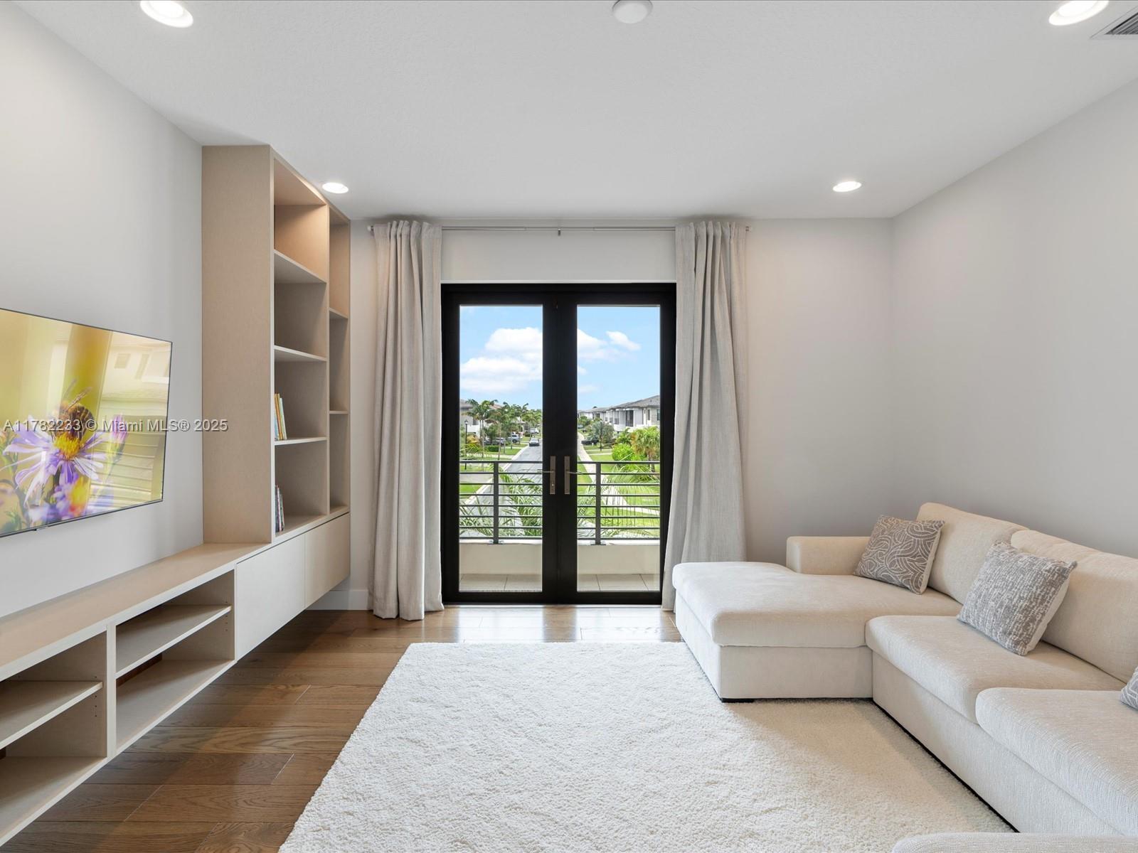 BOCA RATON GOLF COURSE PU - Residential
