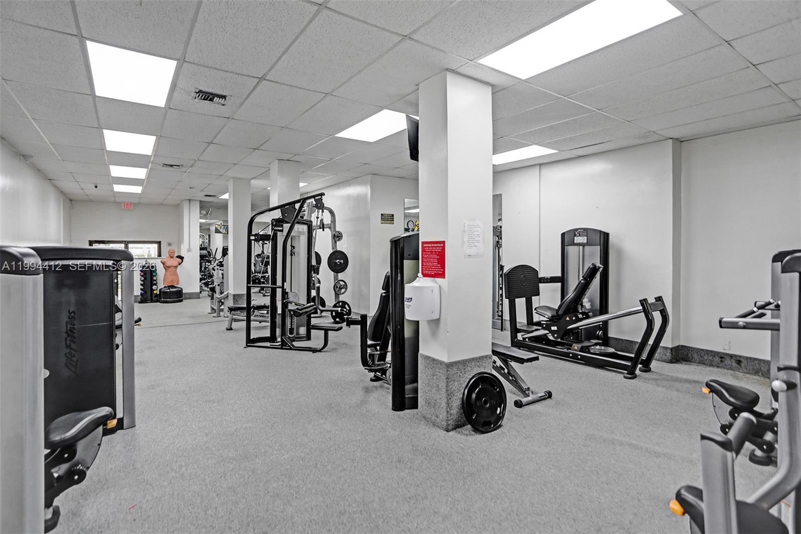 HALLMARK OF HOLLYWOOD CON - Residential Lease