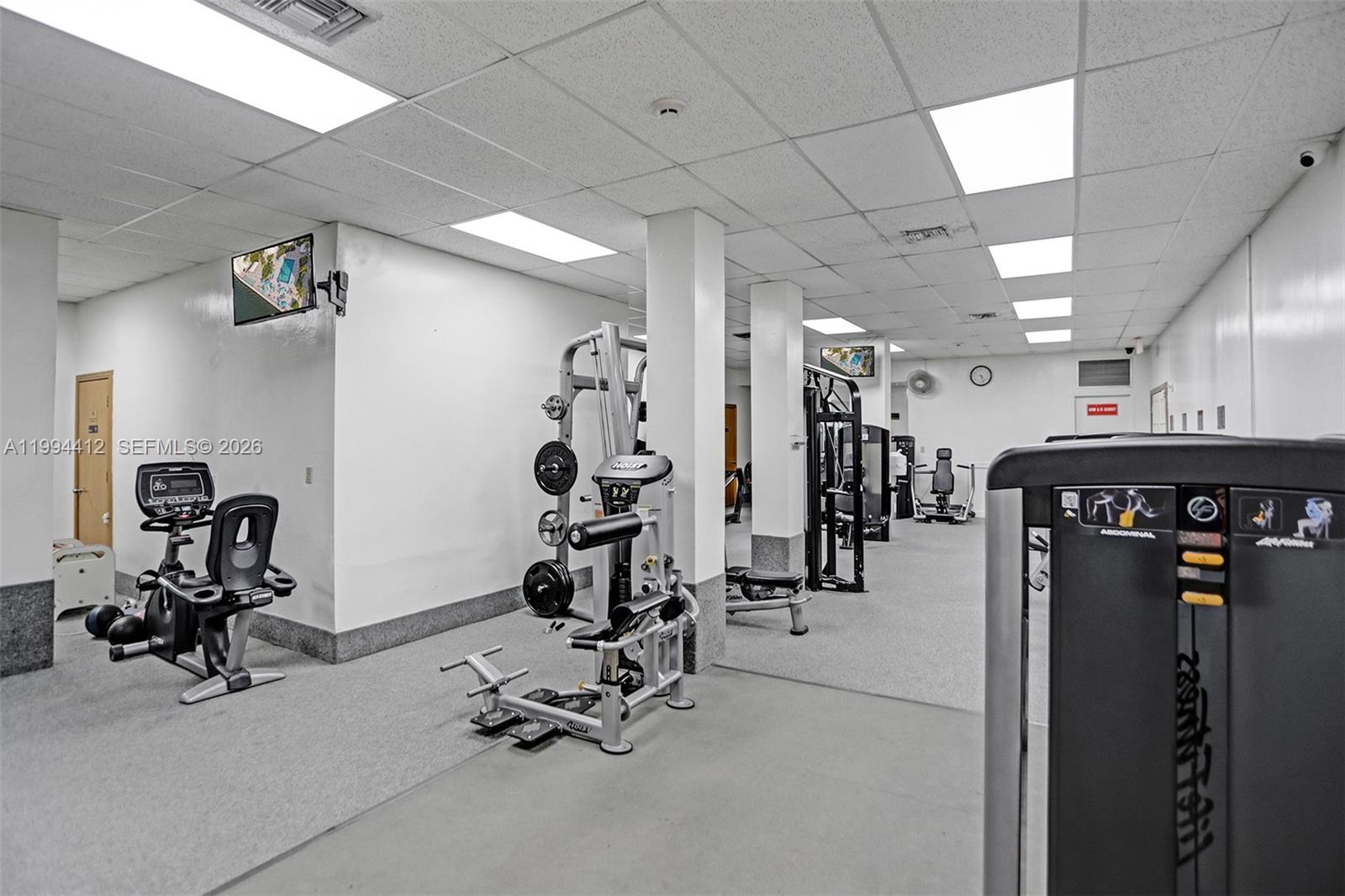 HALLMARK OF HOLLYWOOD CON - Residential Lease