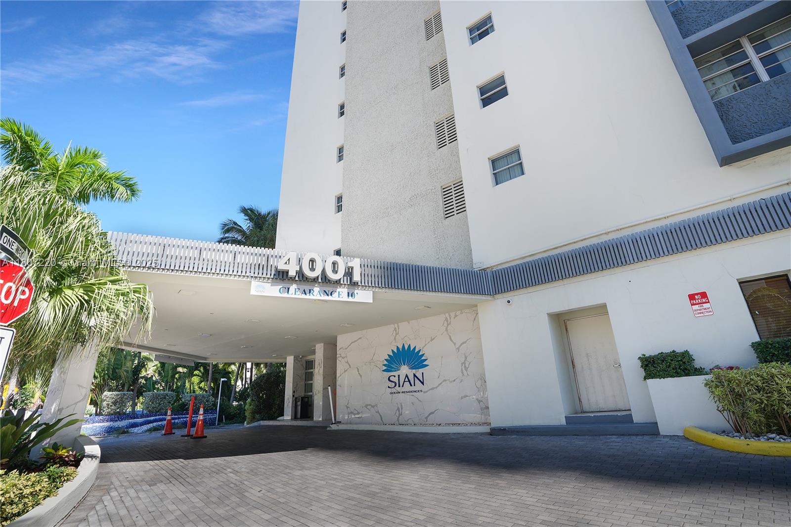 SIAN OCEAN RESIDENCES CON - Residential