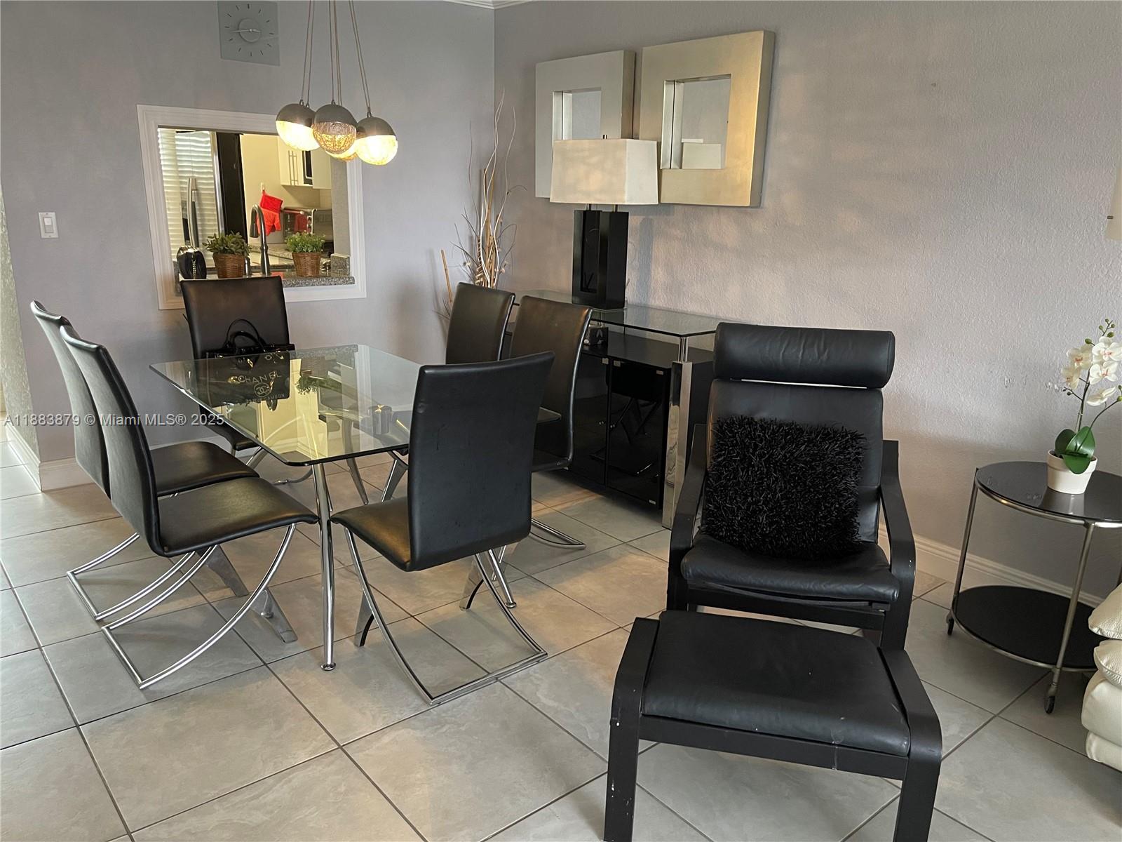 ISLANDS-MARTINIQUE CONDO - Residential