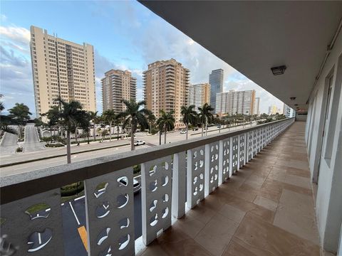 Photo of 1893 S Ocean Dr #506, Hallandale Beach, FL 33009 (MLS # A11883879)