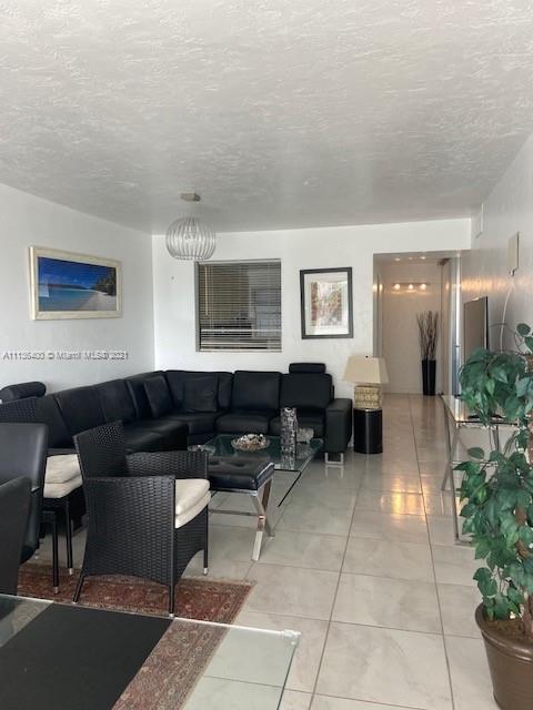 LINCOLN WEST TOWERS CONDO - Residential Lease