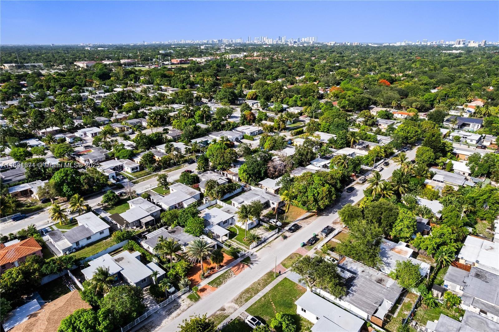 W MIAMI SHORES SEC B - Residential