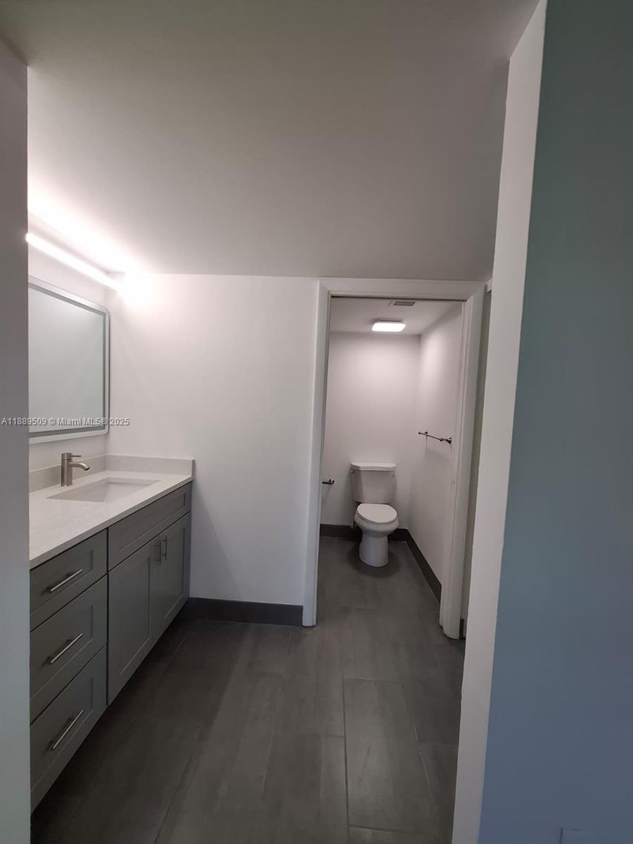 WHITEHALL VILLAGE - Residential Lease