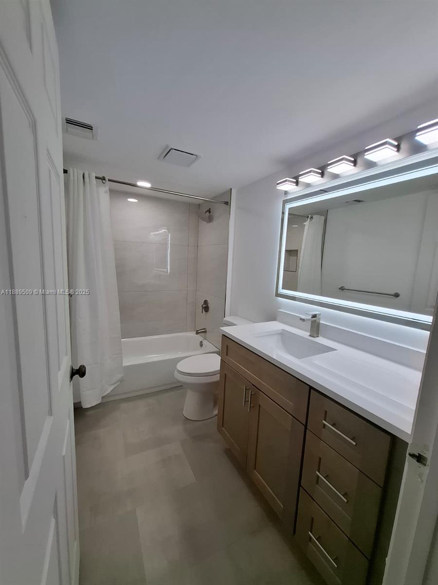 WHITEHALL VILLAGE - Residential Lease