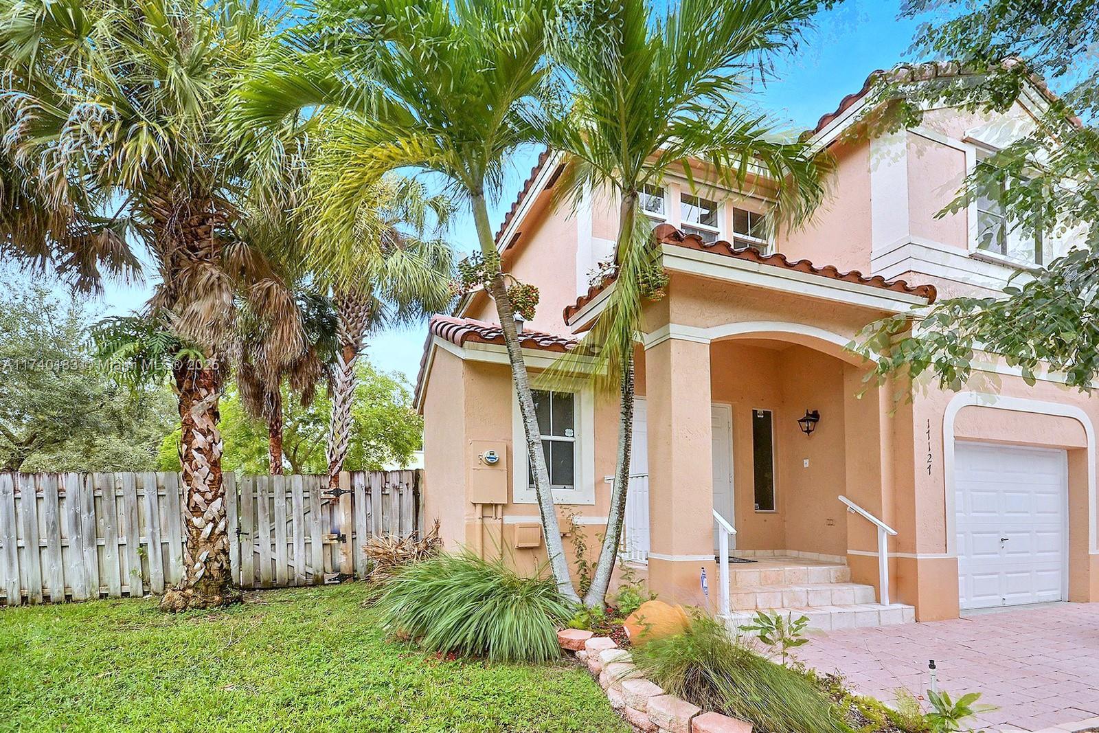 17127 Sw 39th Ct, Miramar, Broward County, Florida - 3 Bedrooms  
3 Bathrooms - 