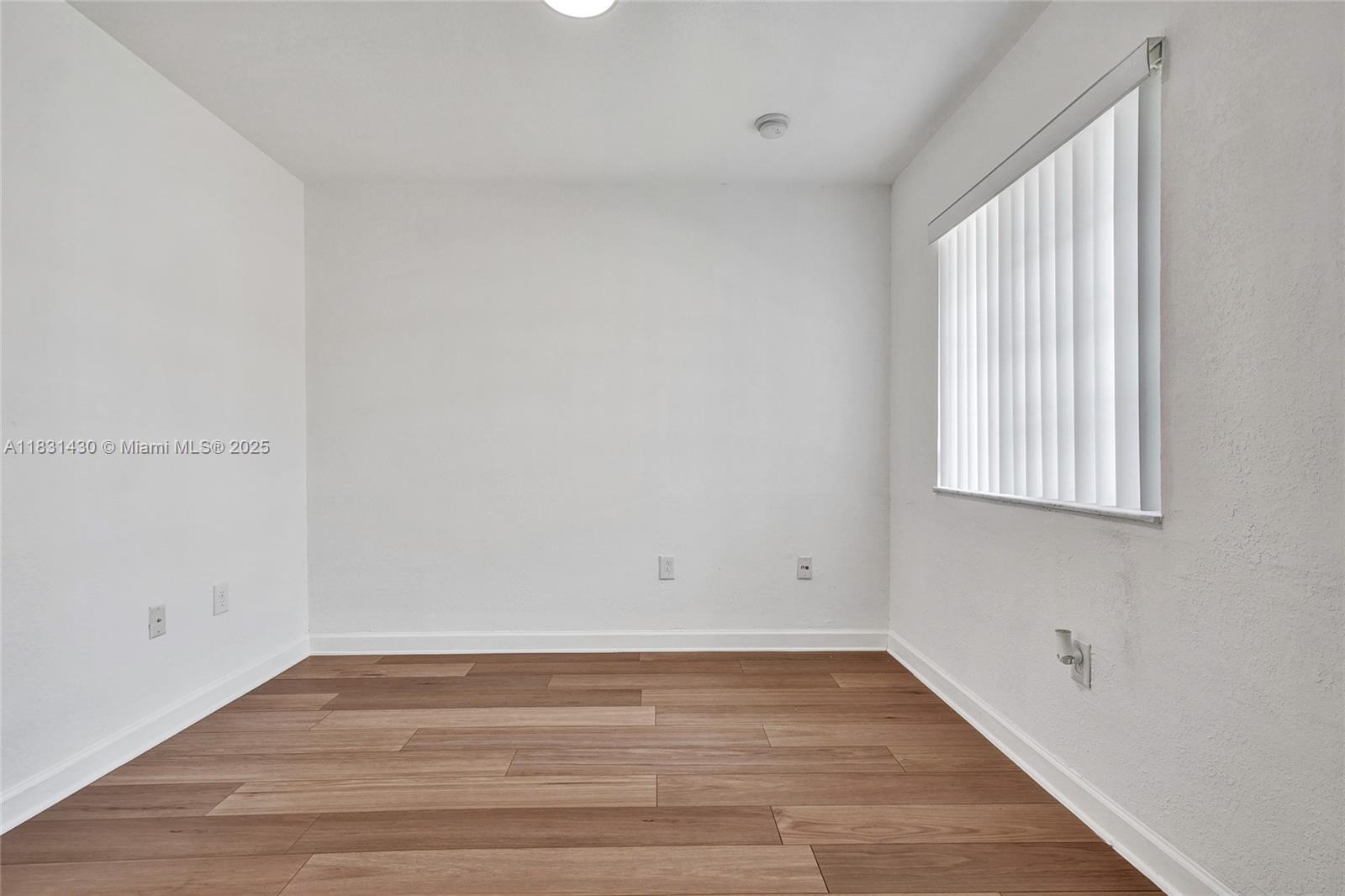 FLAMINGO PARK - Residential