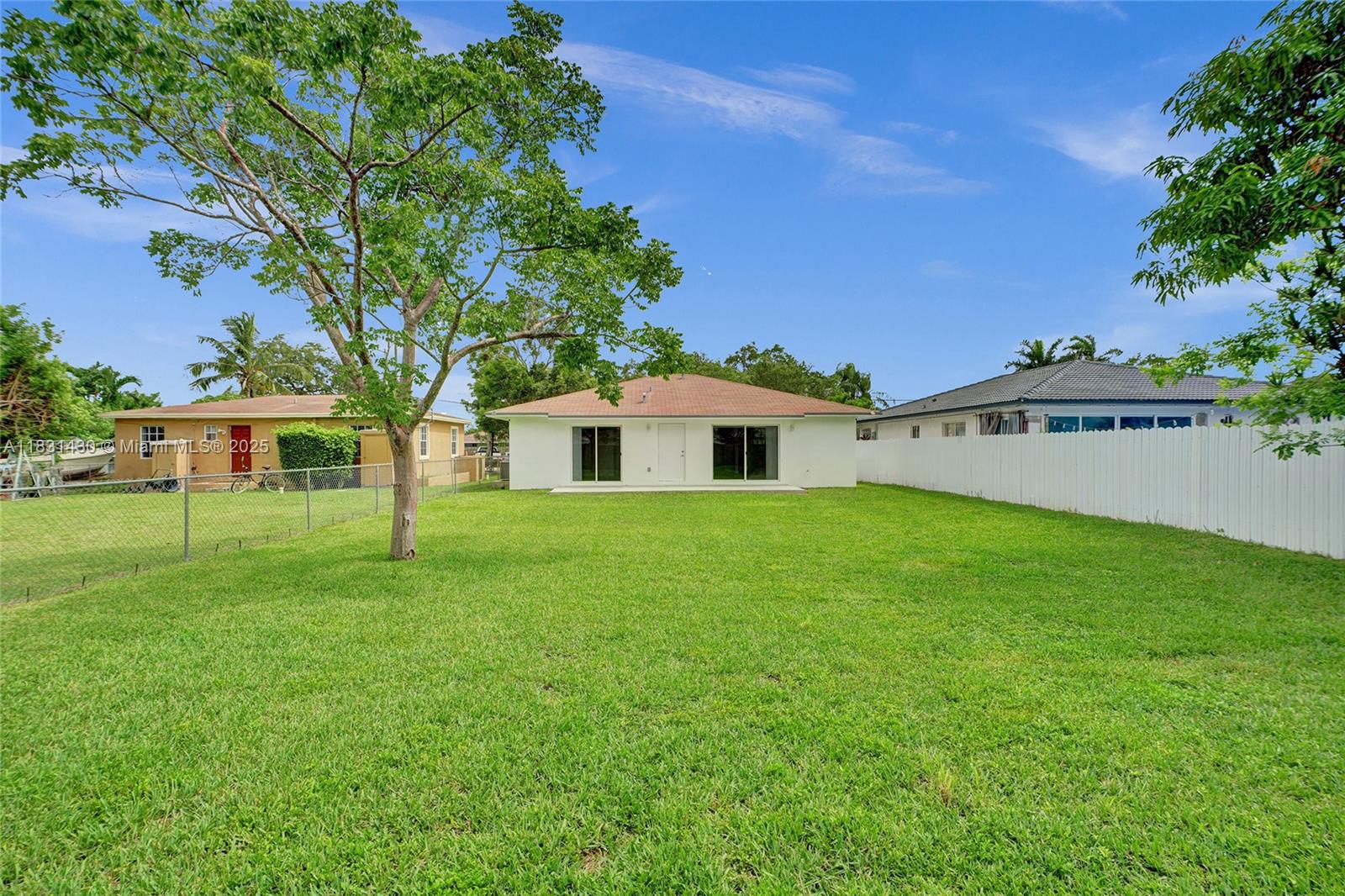 FLAMINGO PARK - Residential