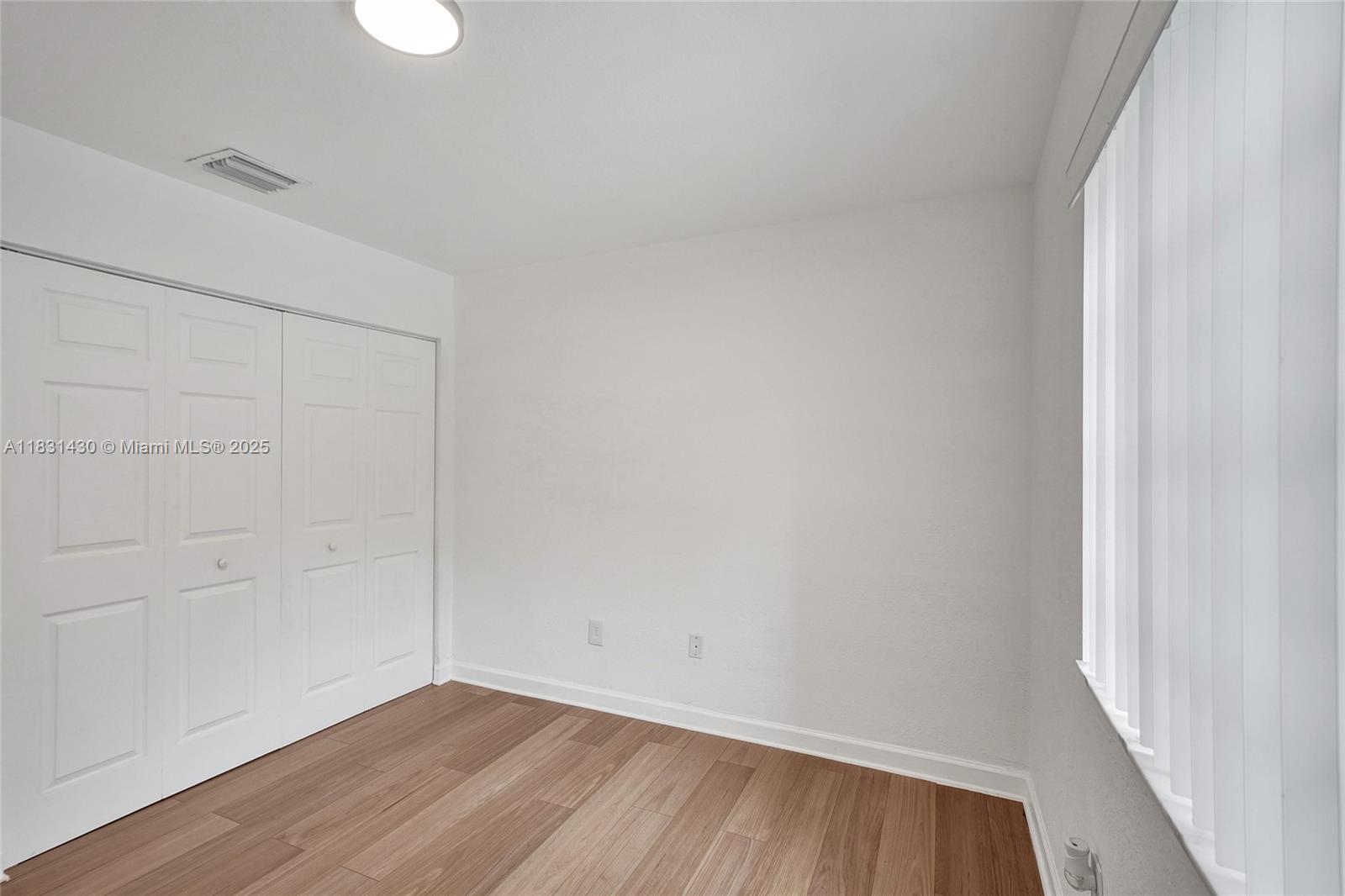 FLAMINGO PARK - Residential